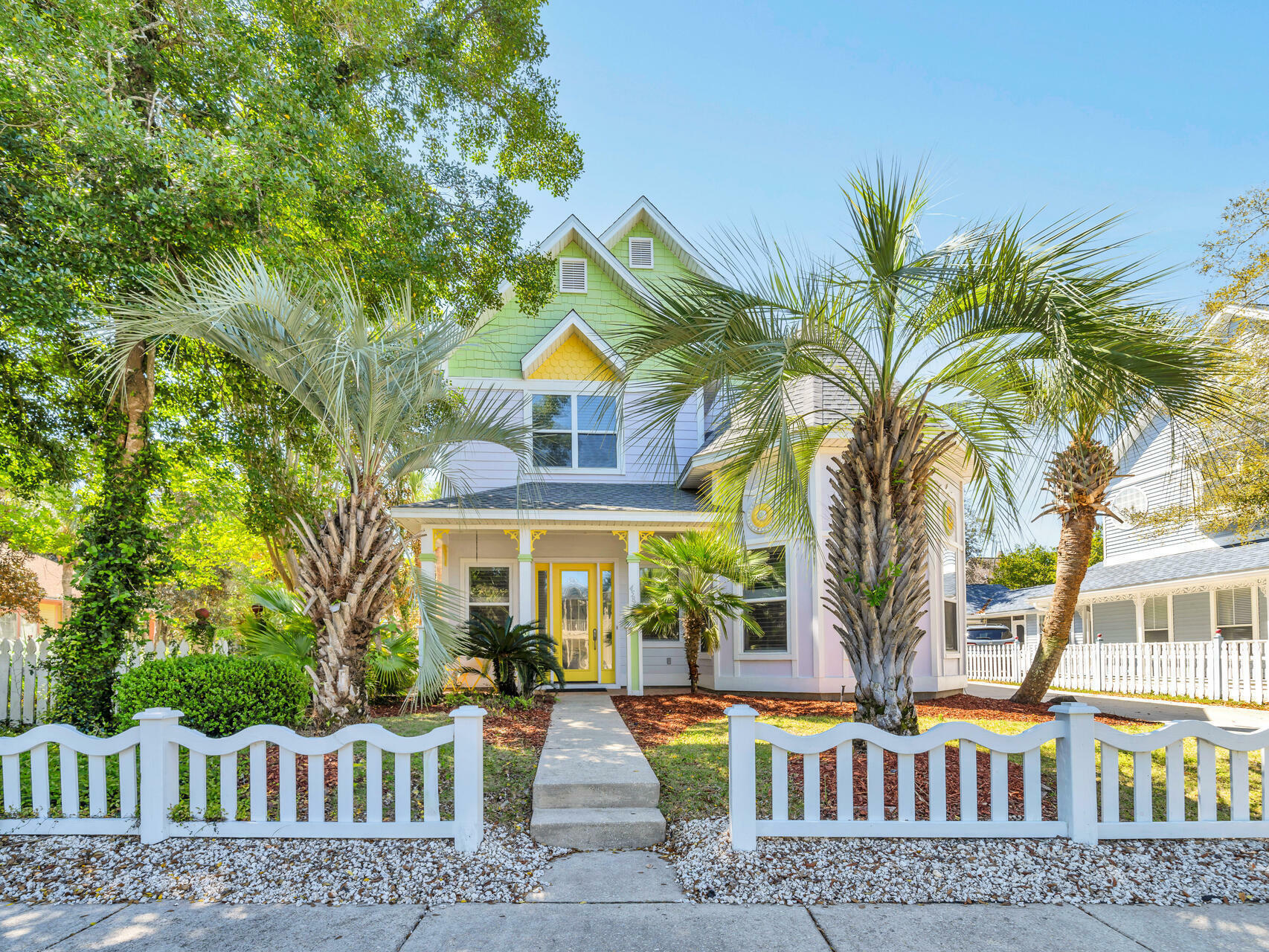 Property Photo: 4586 Woodwind Drive FL 32541
