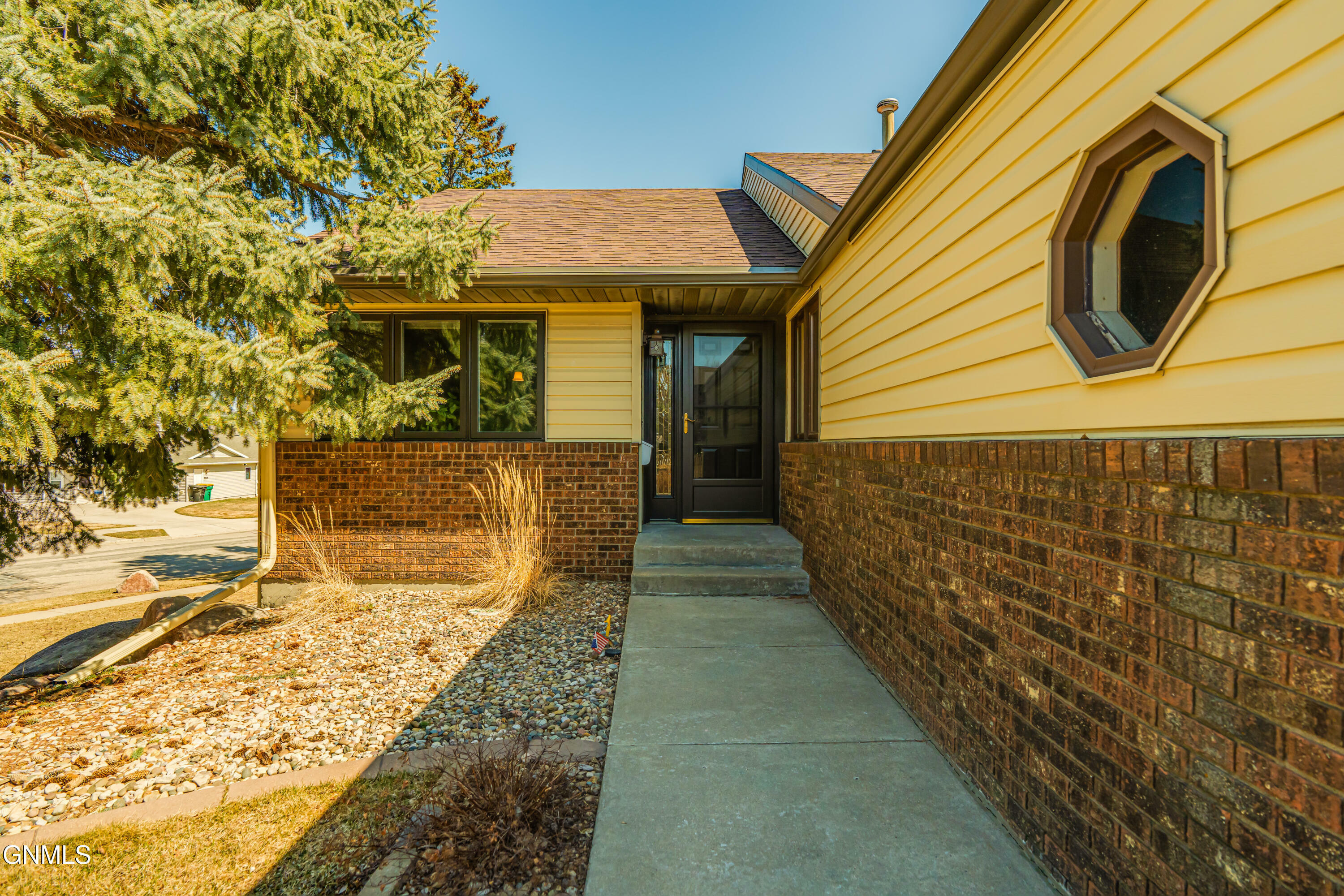 Property Photo: 3541 Montreal Street ND 58503