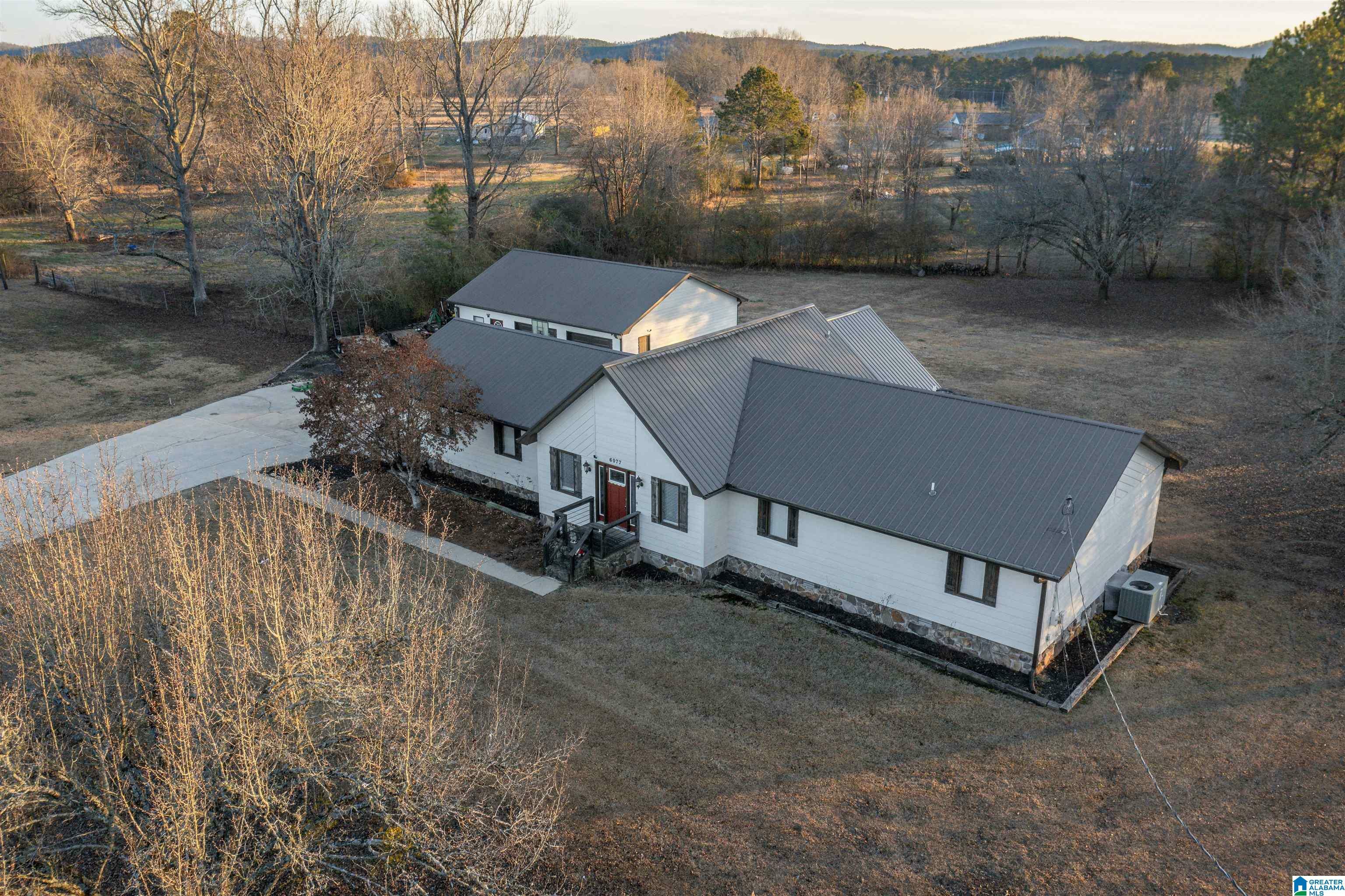 6077 Gwindale Lane  Hokes Bluff AL 35903 photo