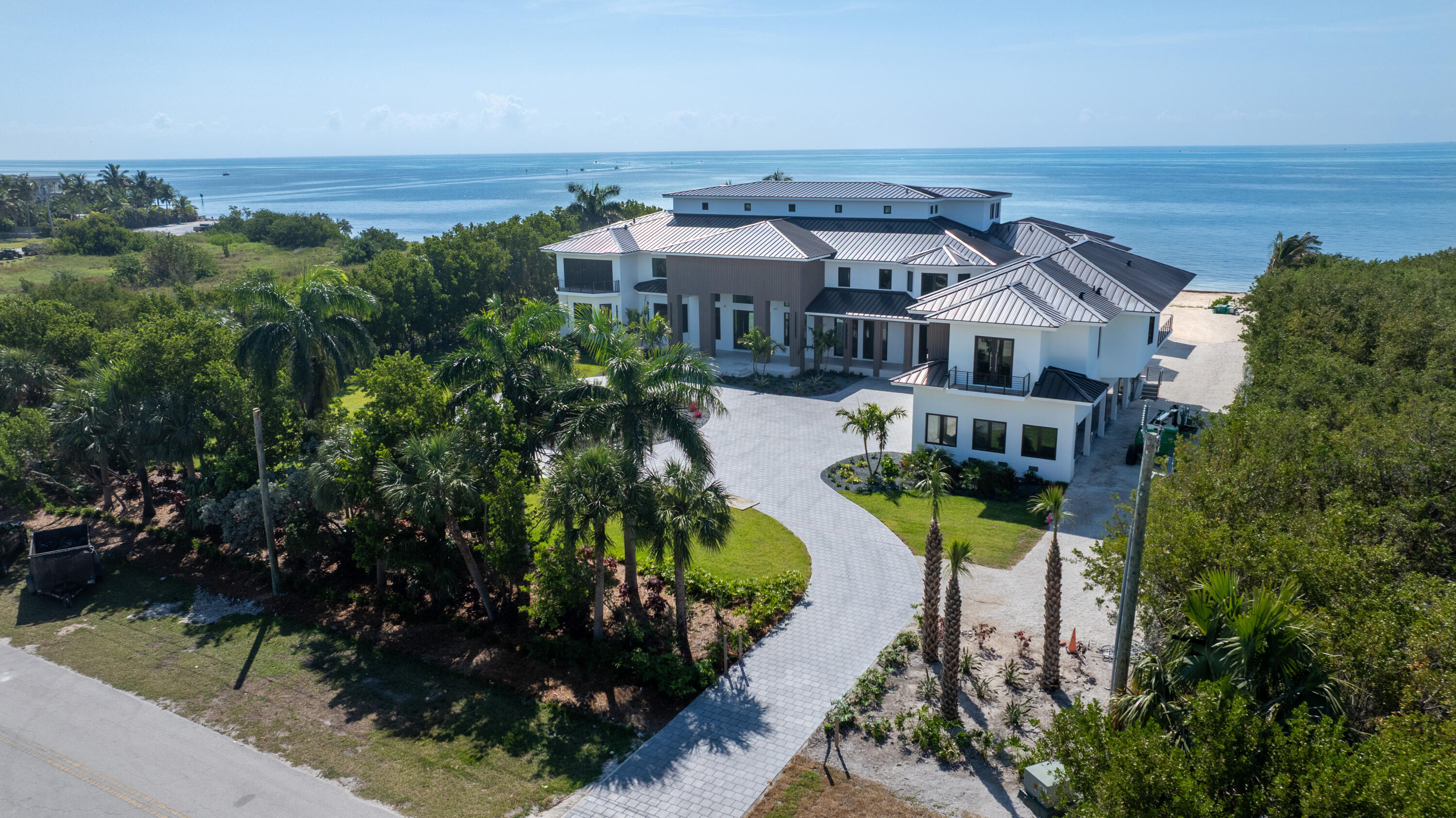 Property Photo:  2405 Coco Plum Drive  FL 33050 
