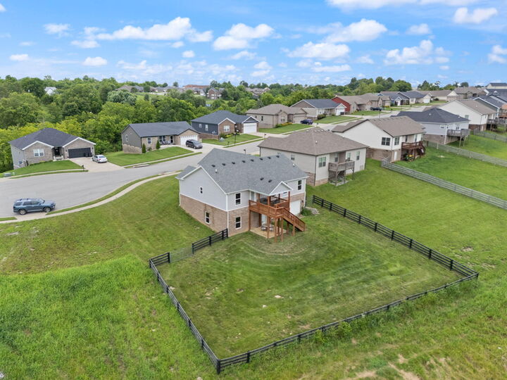Property Photo: 1041 Melbourne Way KY 40475