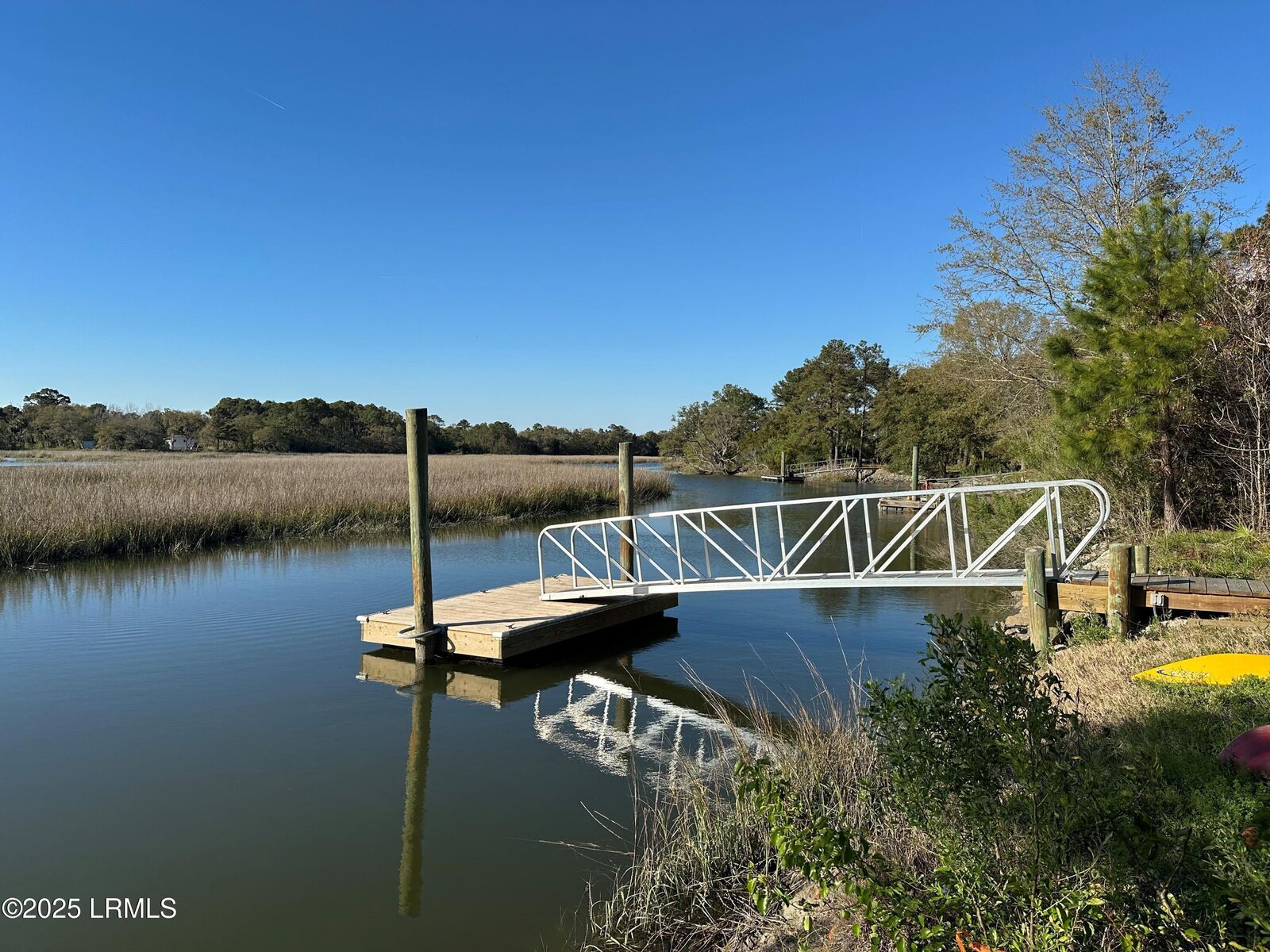 Property Photo:  93 Rose Island Road  SC 29920 