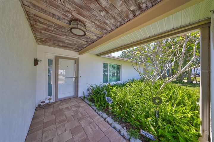 Property Photo:  5785 Bay Pines Lakes Boulevard  FL 33708 