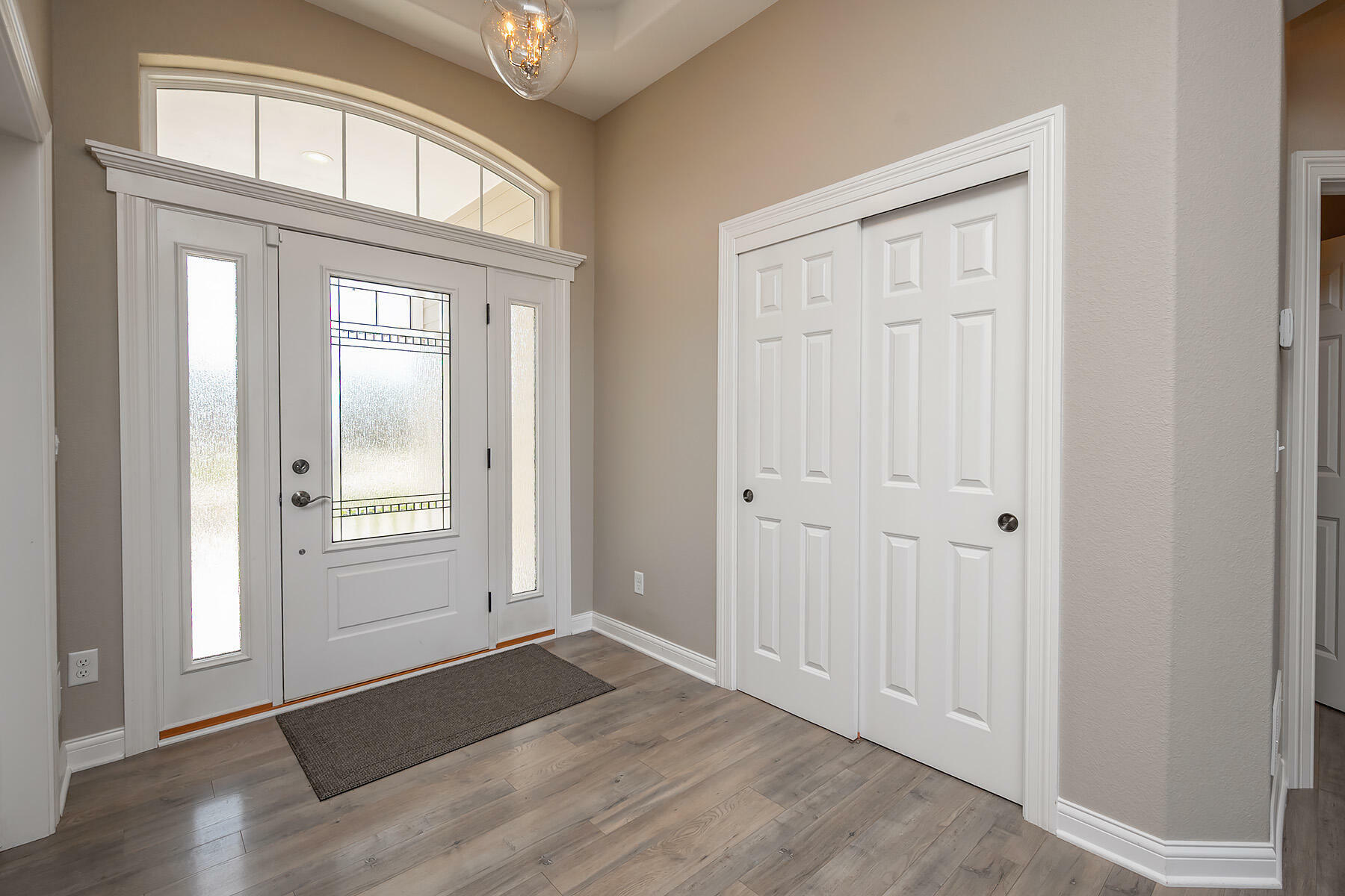 Property Photo: S88w12922 Ballard Ct WI 53150