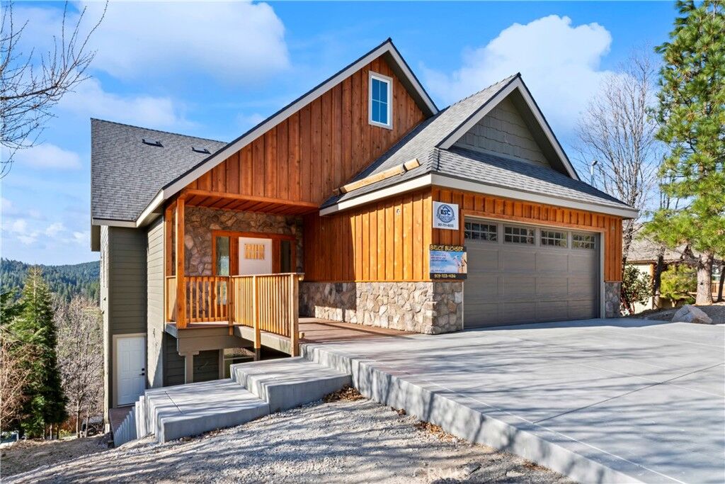Property Photo: 26701 Merced Lane CA 92352
