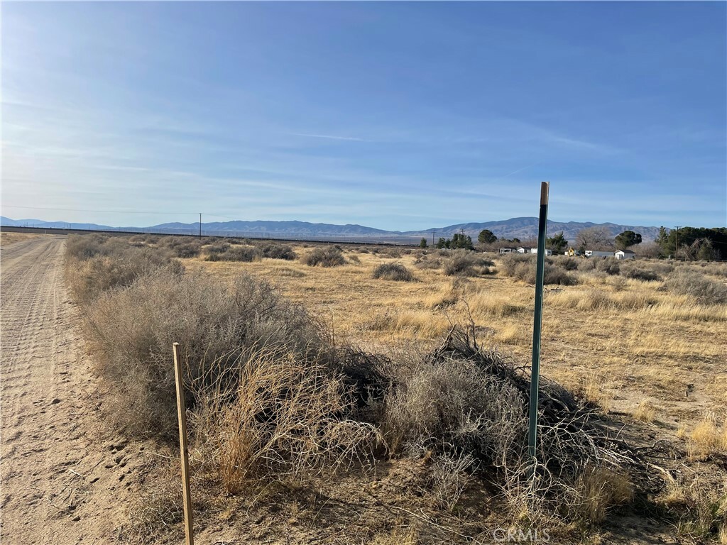 Property Photo: 0 Vac/Vic Charan Rd & 80th St W CA 93560