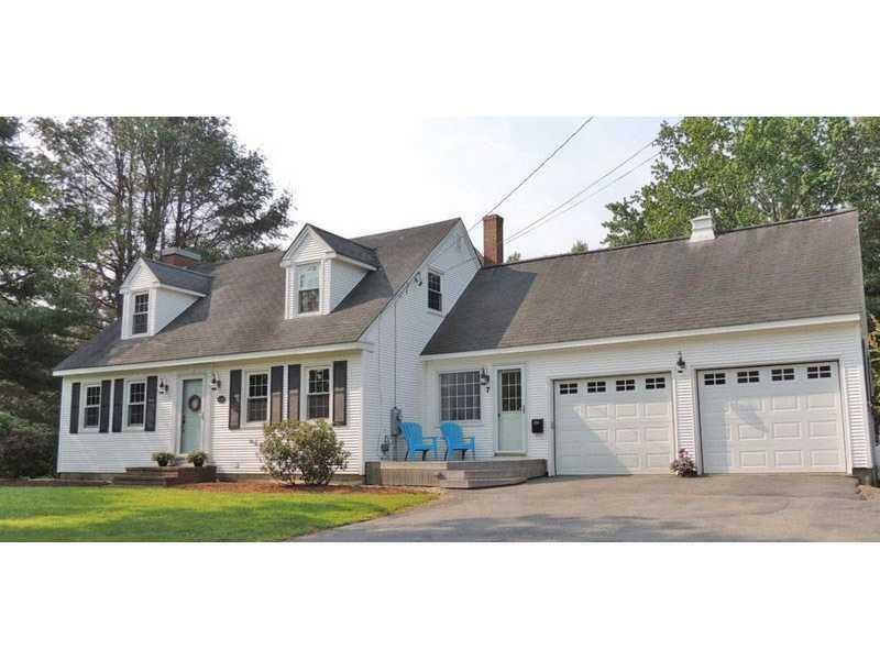 Property Photo: 7 Edgewood Drive ME 04473