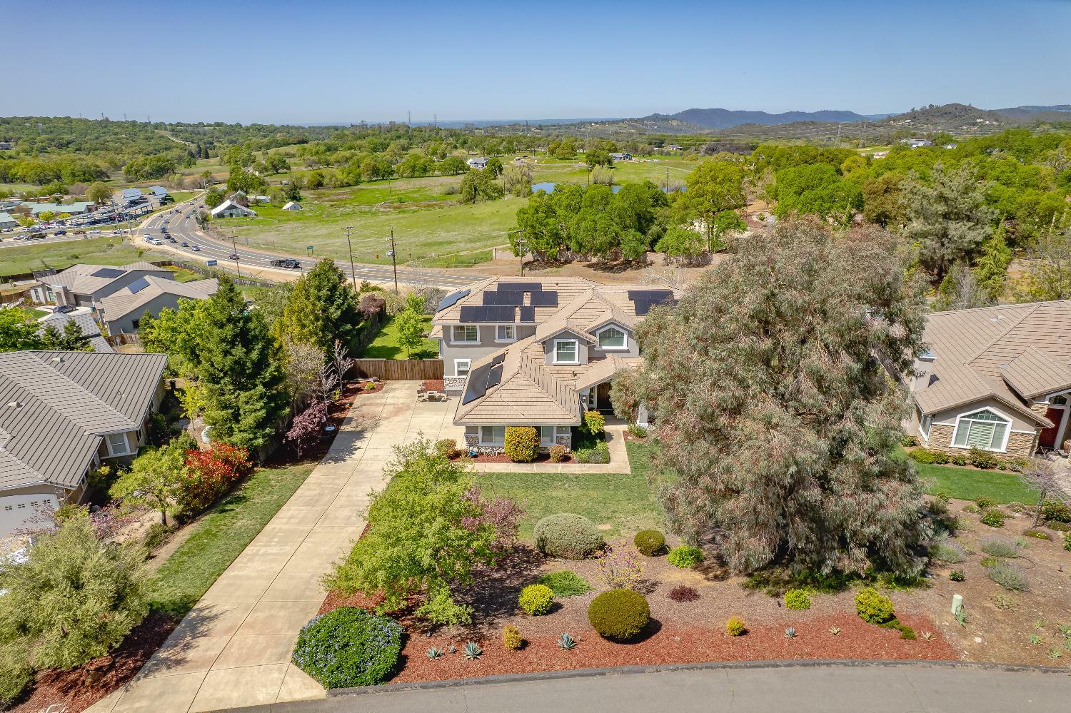 Property Photo: 3521 Foxmore Lane CA 95672