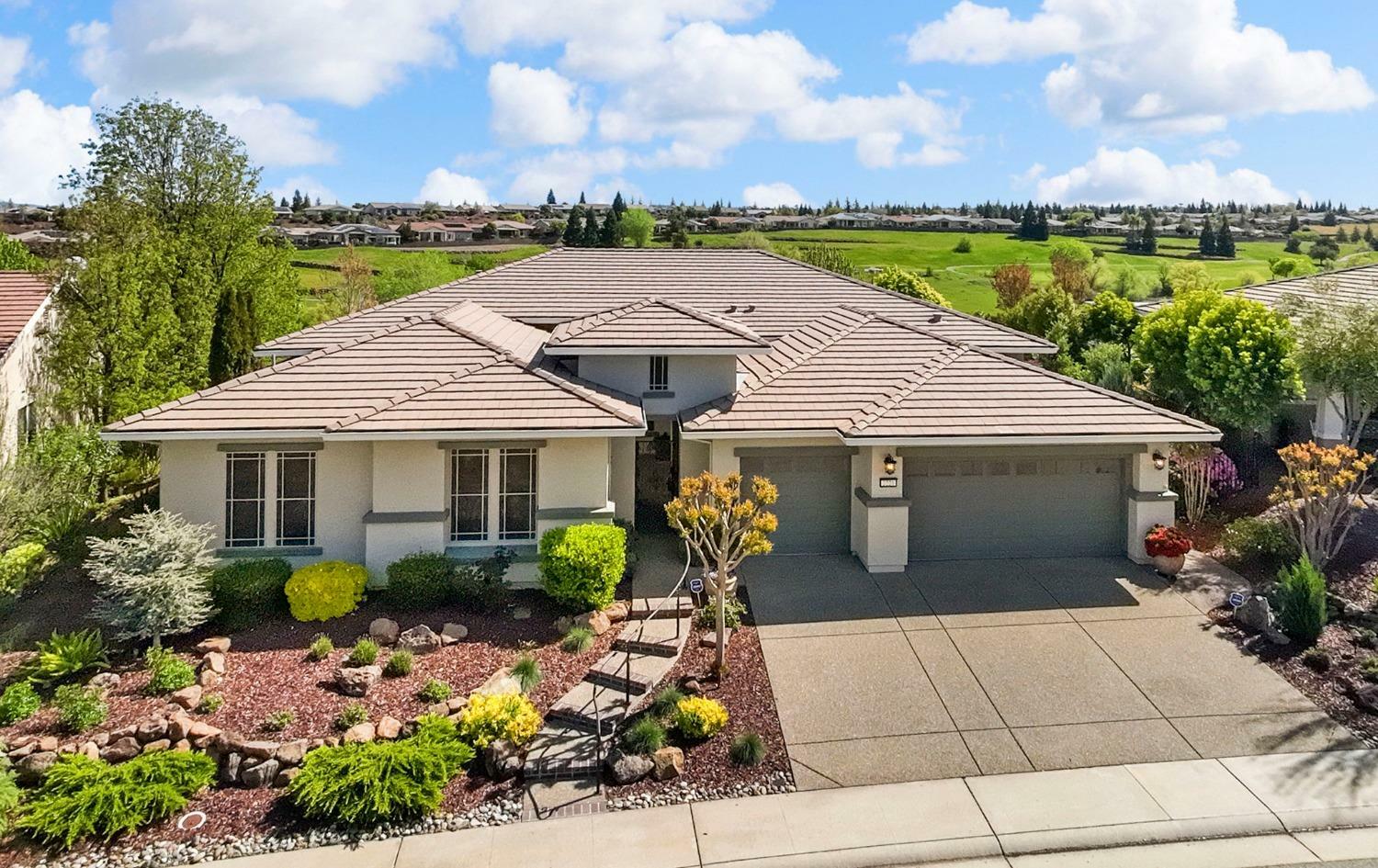 Property Photo: 2221 Sutter View Lane CA 95648