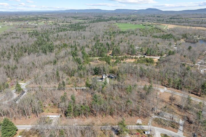 Property Photo: 6054 Loch Loosa Dr TN 38572