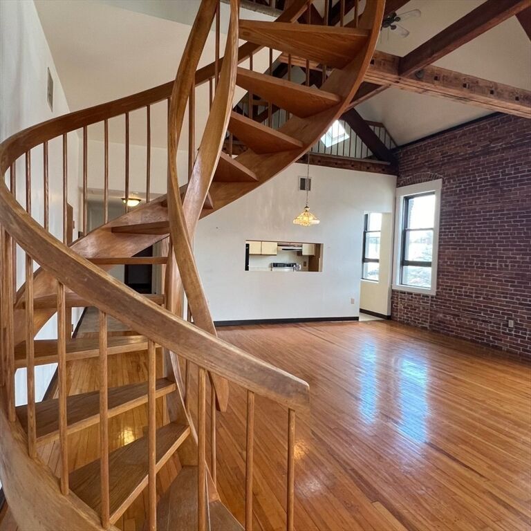 Property Photo:  593 Main St Sl4  MA 01453