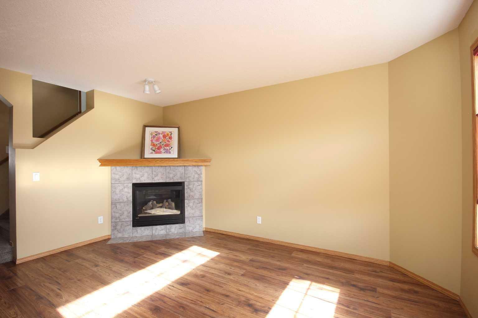 Property Photo: 75 Coventry View NE AB T3K 5H5