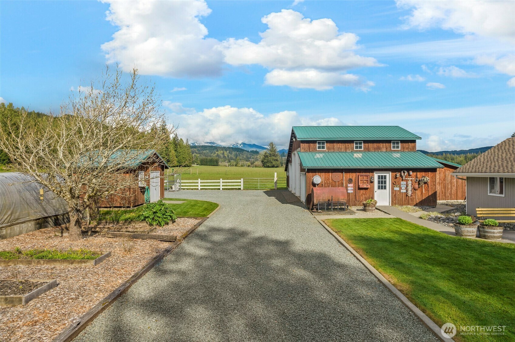 Property Photo: 7095 N Wilde Road WA 98237