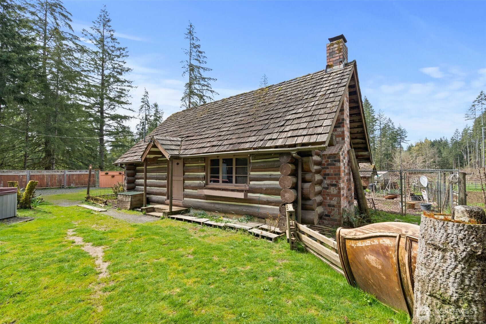 Property Photo: 288 Hewitt Road WA 98532