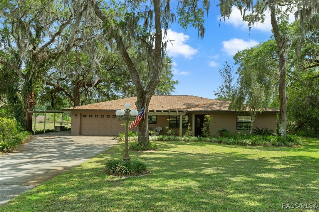 Property Photo:  4465 S Worldwide Drive  FL 34452 