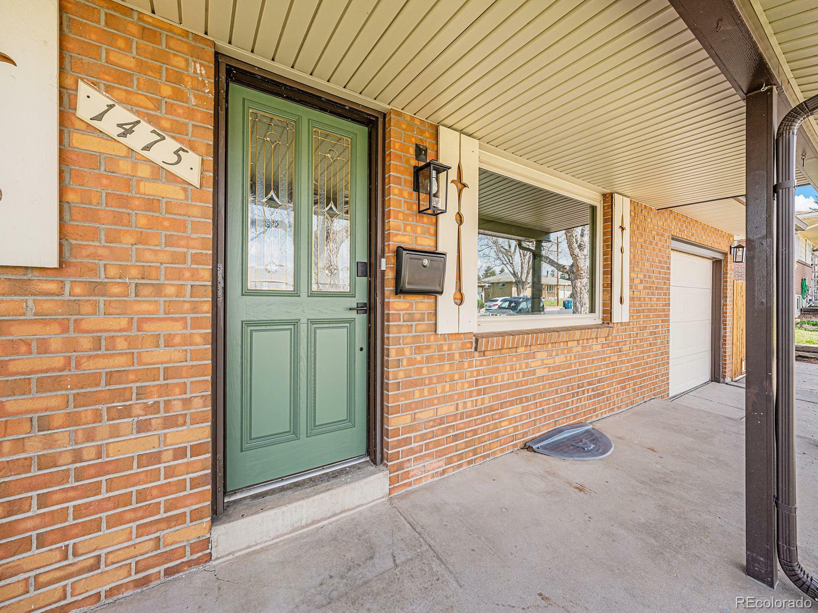Property Photo: 1475 S Urban Way CO 80228