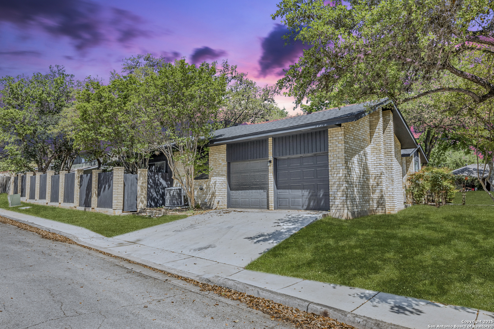 Property Photo: 15403 Circle Path TX 78232