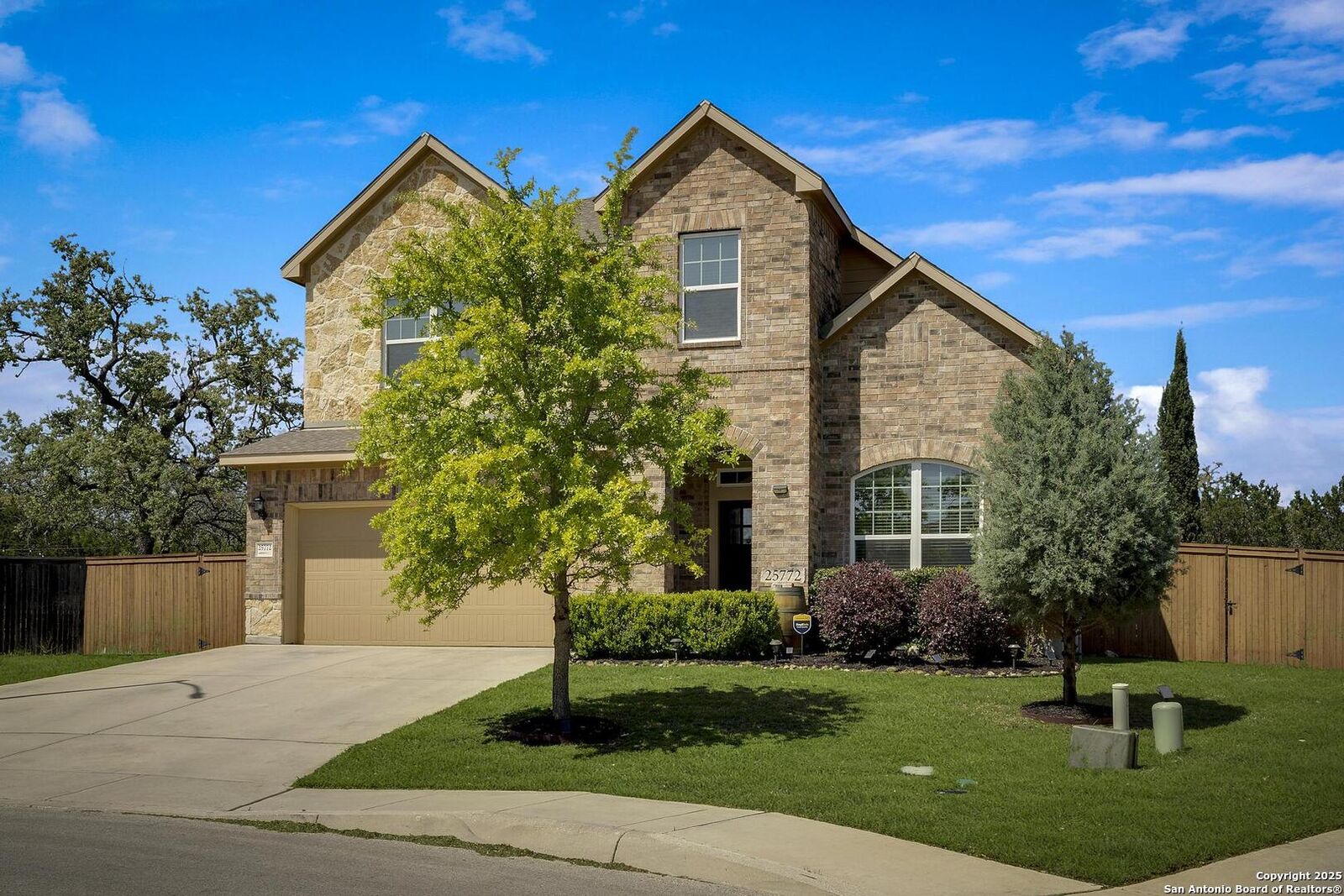 Property Photo:  25772 Two Spgs  TX 78255 