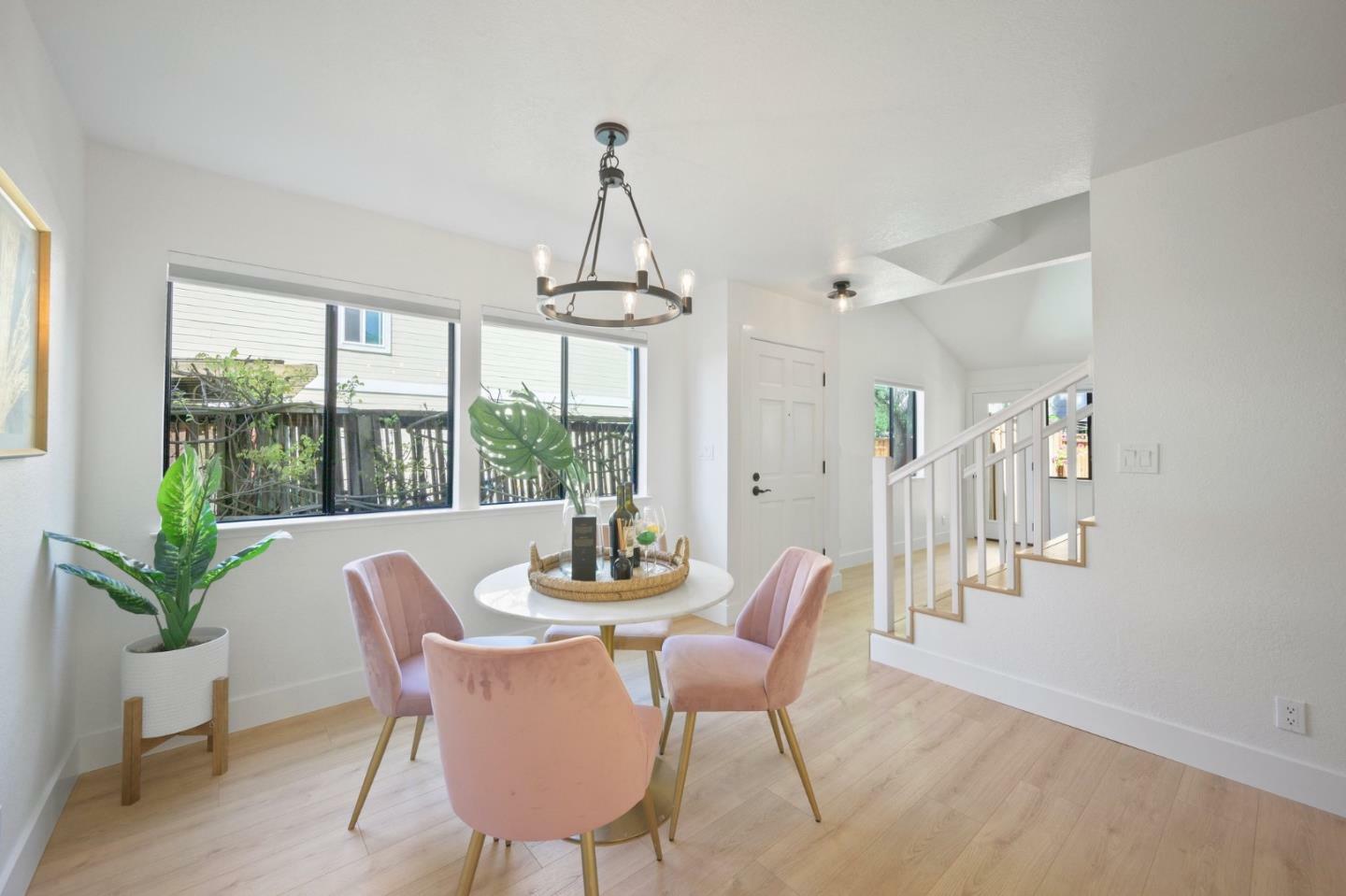 Property Photo: 1128 Kayellen Court CA 95125