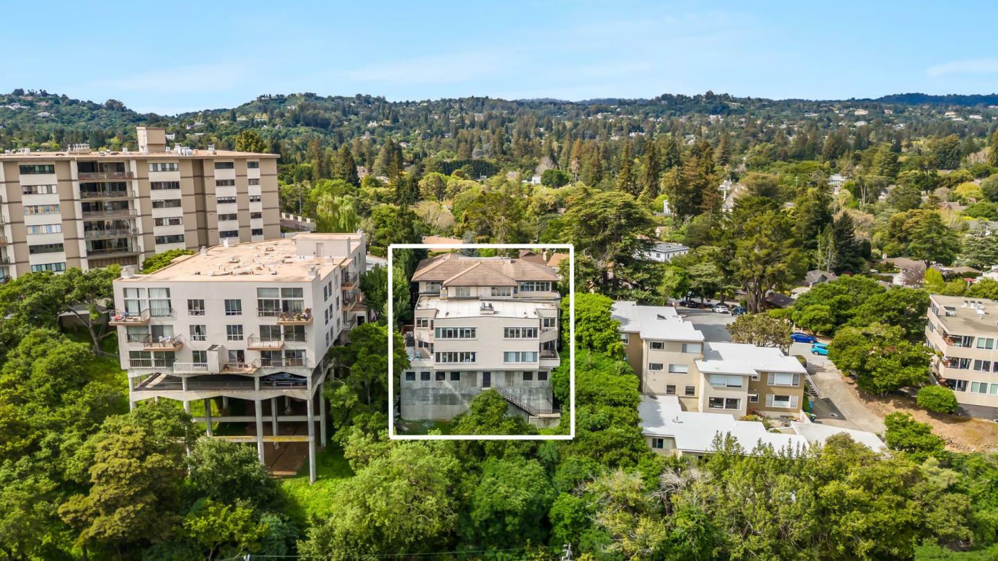 Property Photo: 24 Mounds Road B CA 94402