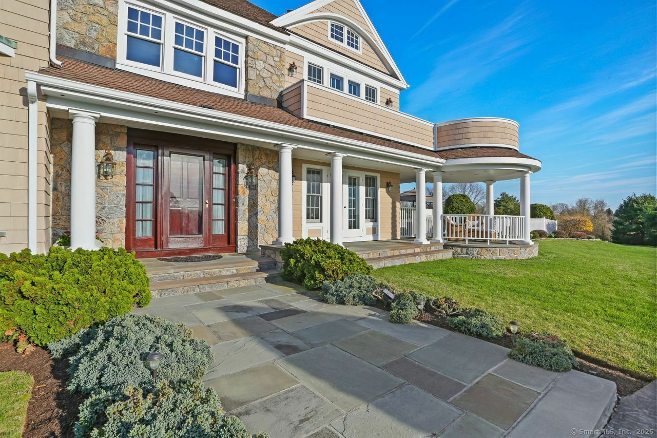 Property Photo: 7 Long Meadow Lane CT 06896