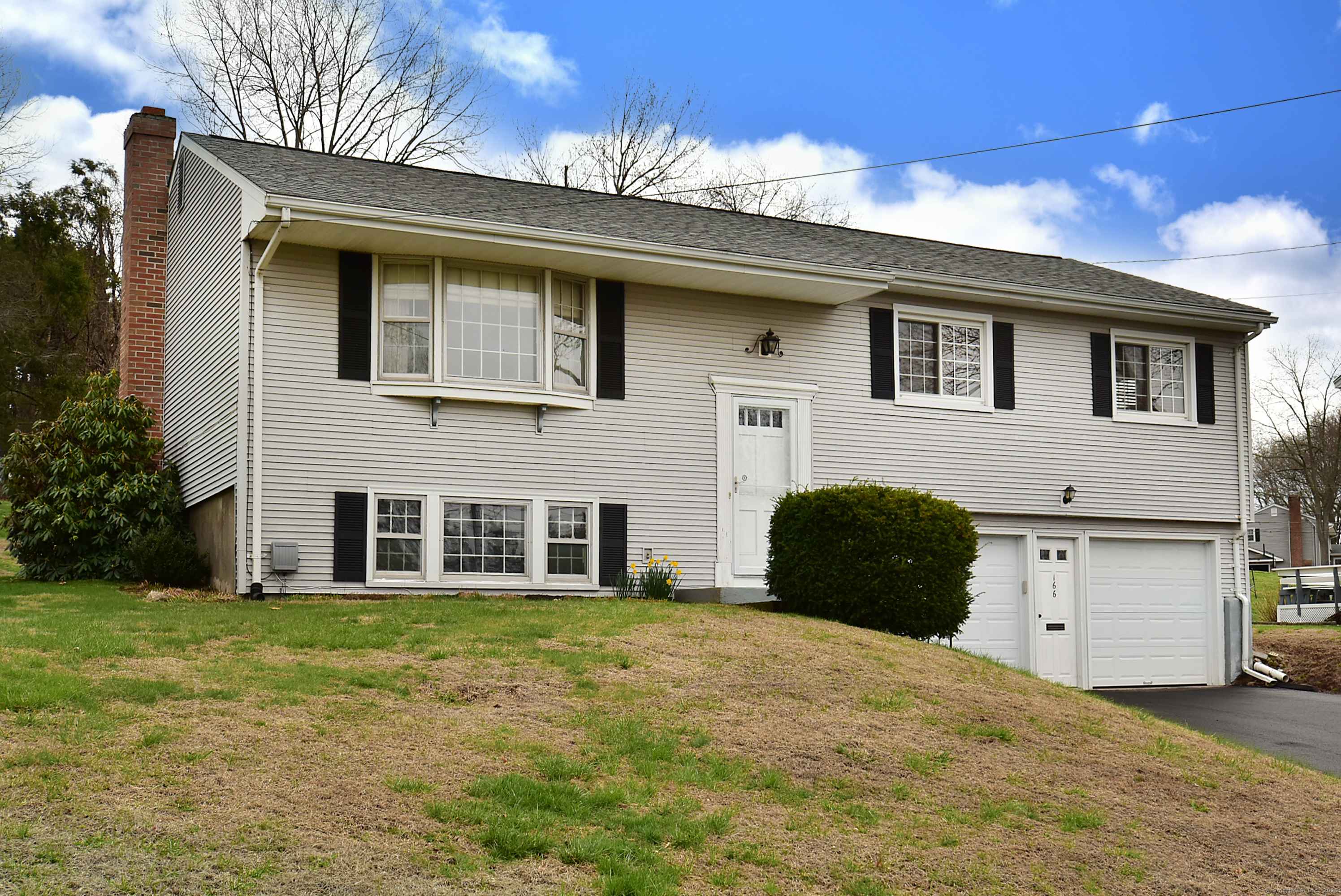 Property Photo: 166 Tremont Street CT 06111