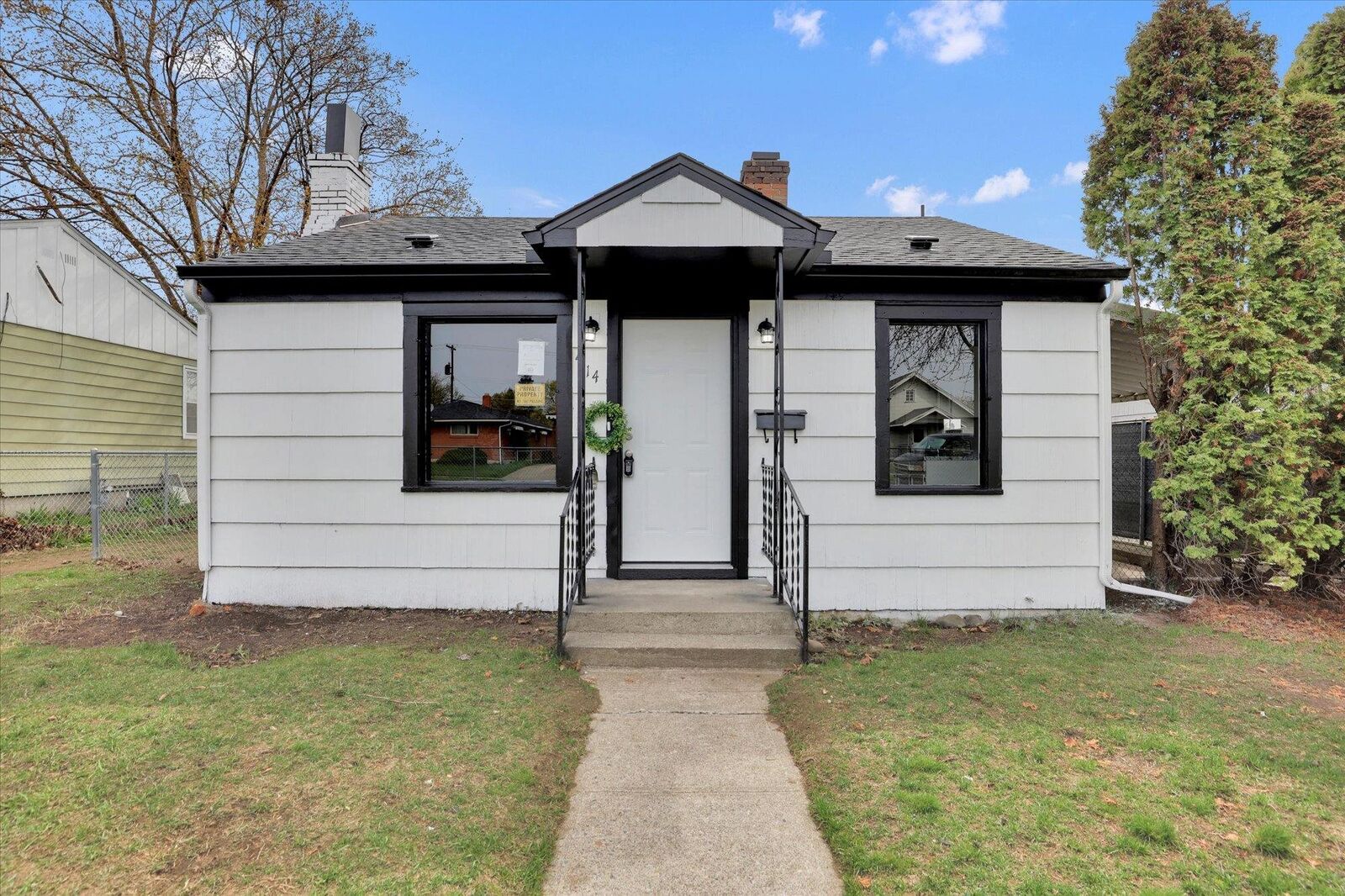 Property Photo:  414 E Rockwell Ave  WA 99207 