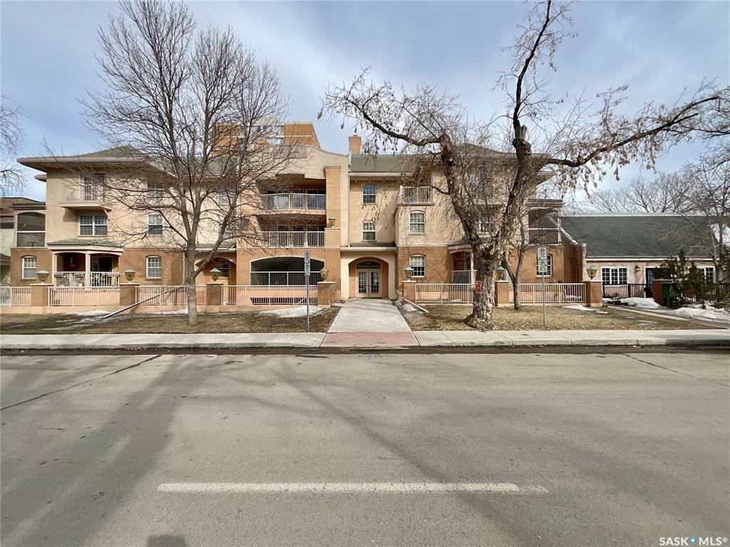Property Photo: 2315 Cornwall Street 302 SK S4P 2L4