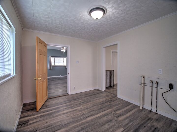Property Photo: 417 E Francis Ave PA 15425