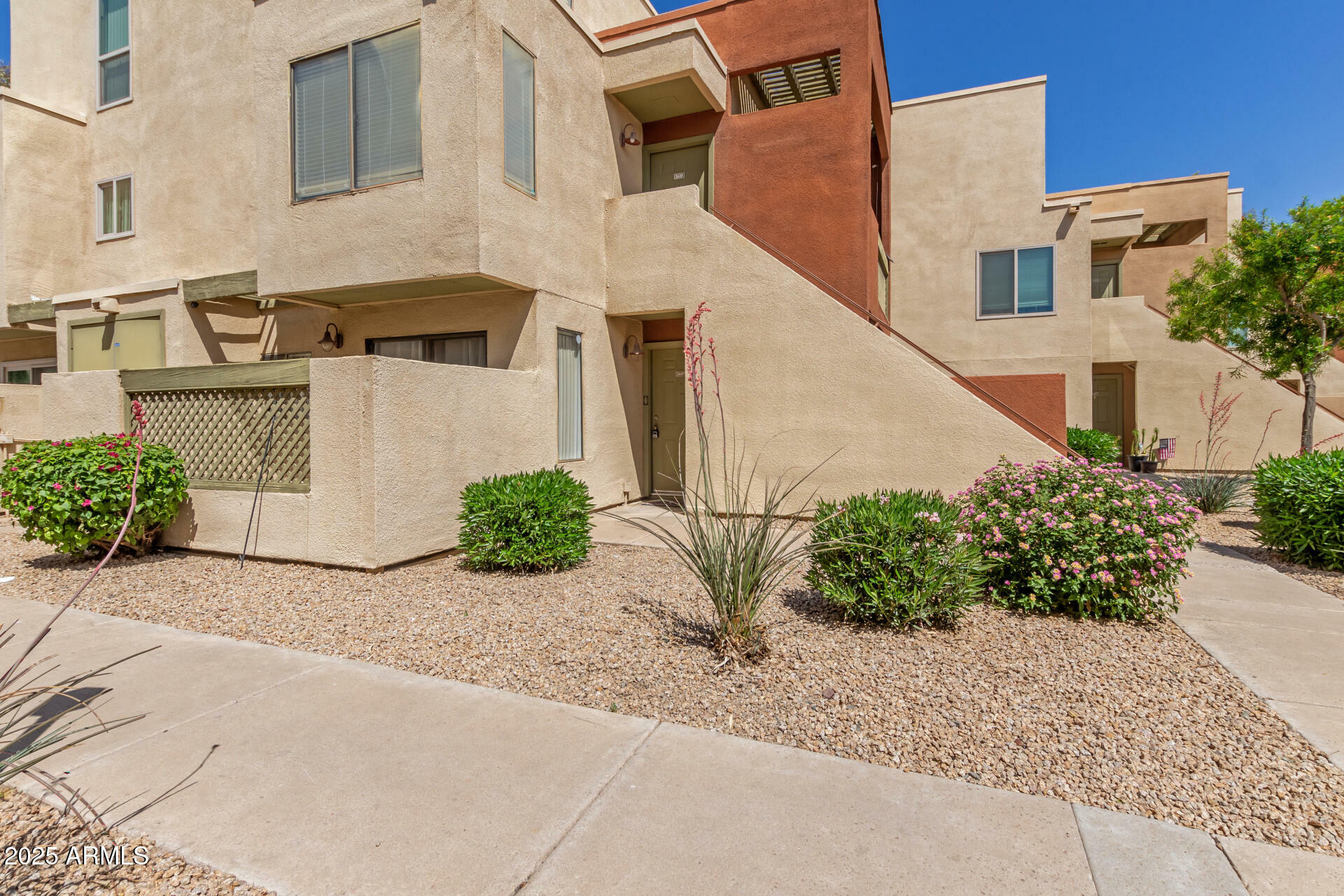 Property Photo: 3600 N Hayden Road 3609 AZ 85251