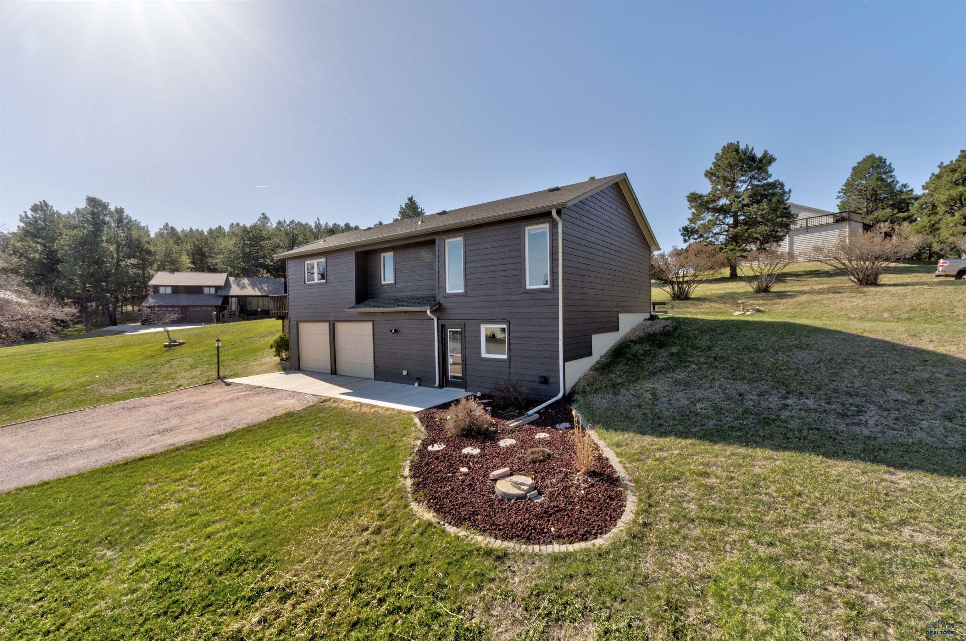 Property Photo: 7497 Tanager Dr SD 57702