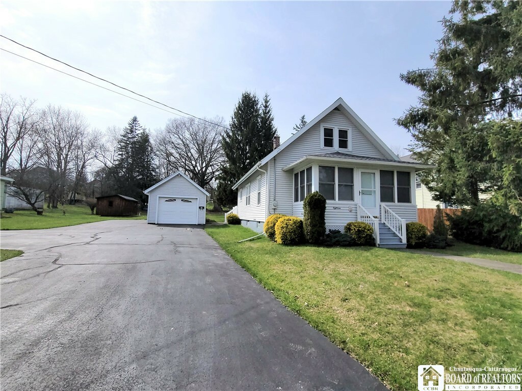 Property Photo: 18 Ivy Street NY 14701
