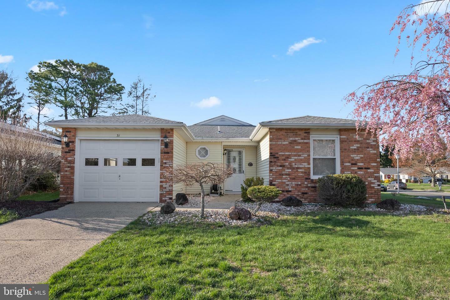 Property Photo: 31 Carter Way NJ 08723