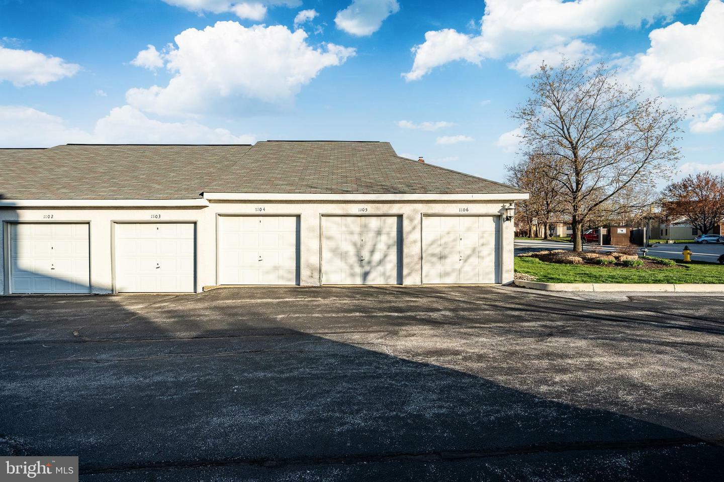 Property Photo: 1105 Kennedy Ct PA 19403