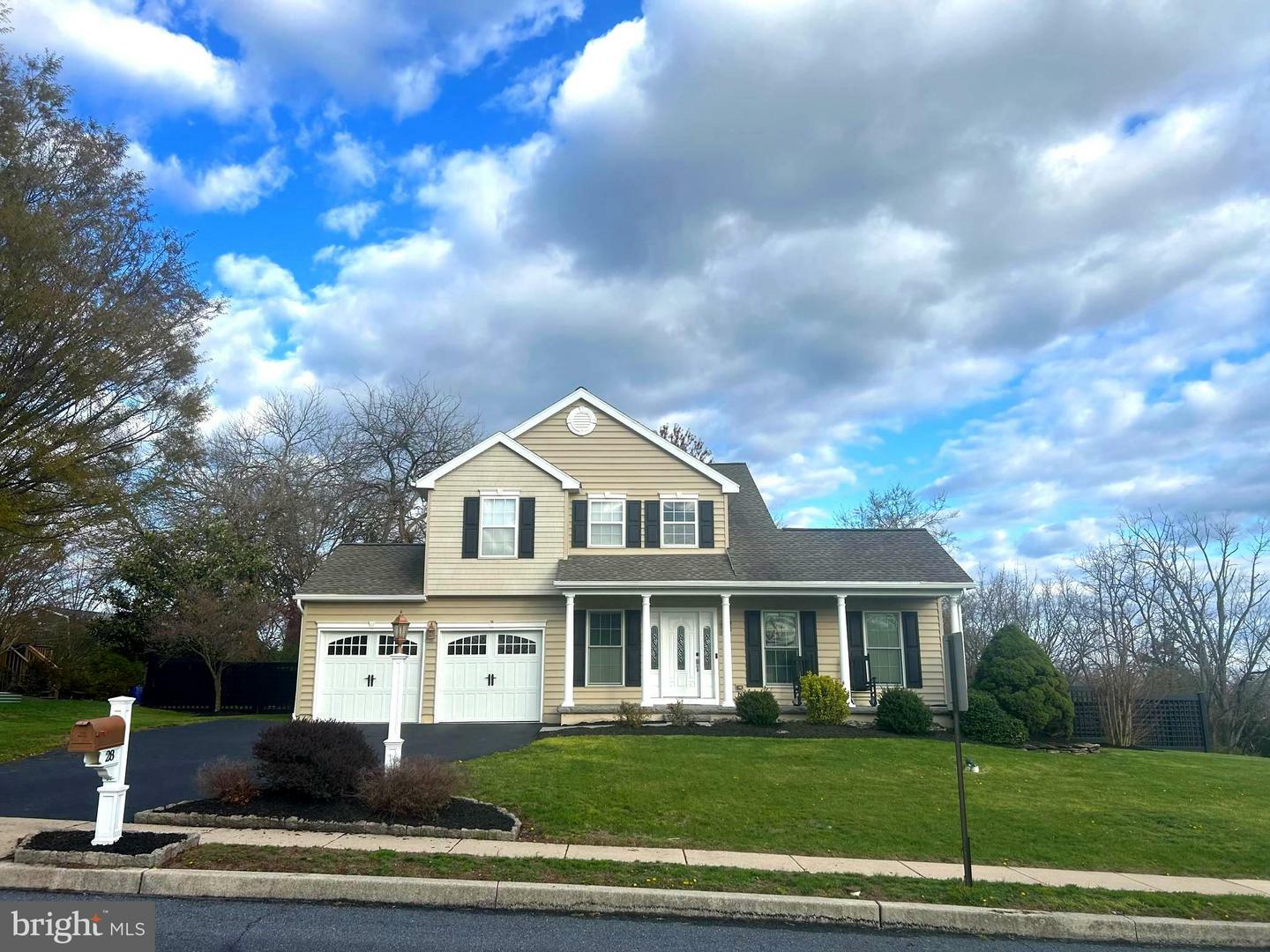 Property Photo: 28 Pebble Beach Lane PA 19464