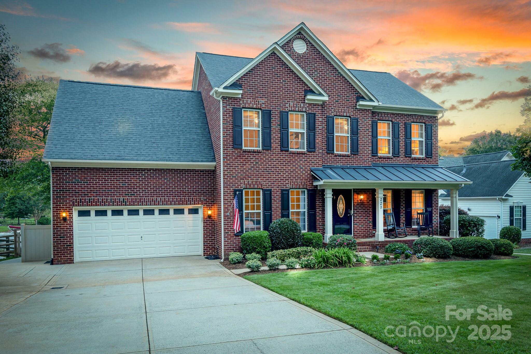 Property Photo: 220 Chandeleur Drive NC 28117