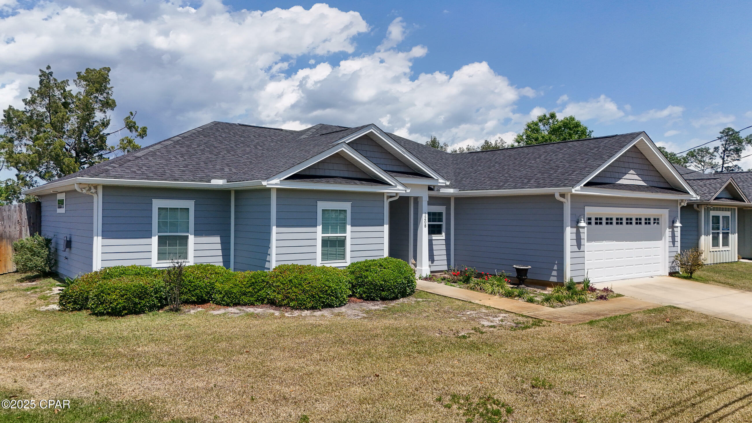 Property Photo: 1208 W 12th Street FL 32444
