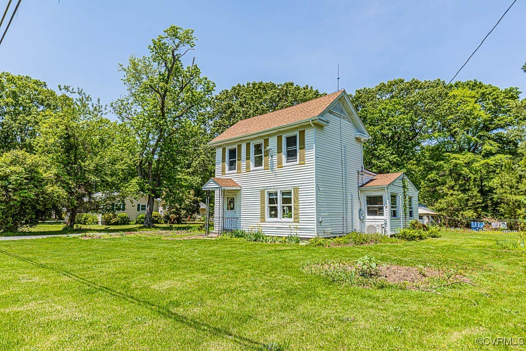 Property Photo: 2165 Windmill Point Road VA 22578
