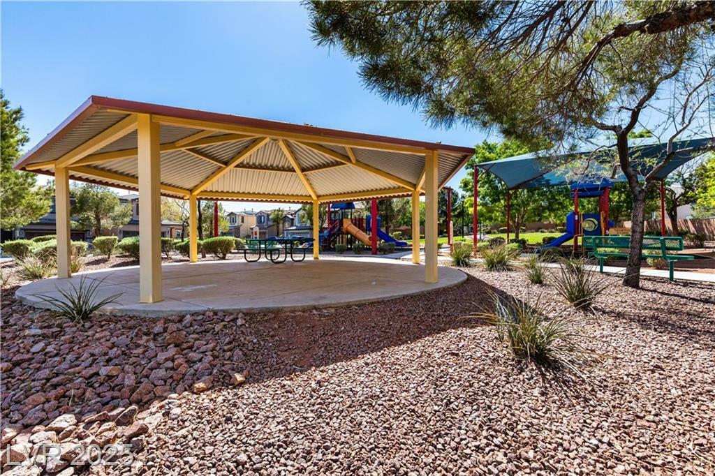 Property Photo: 7237 Puddle Duck Street NV 89166