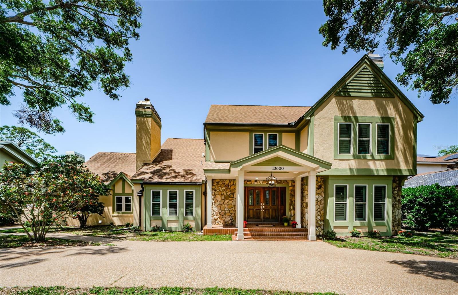 Property Photo: 10600 Indian Hills Court FL 33777