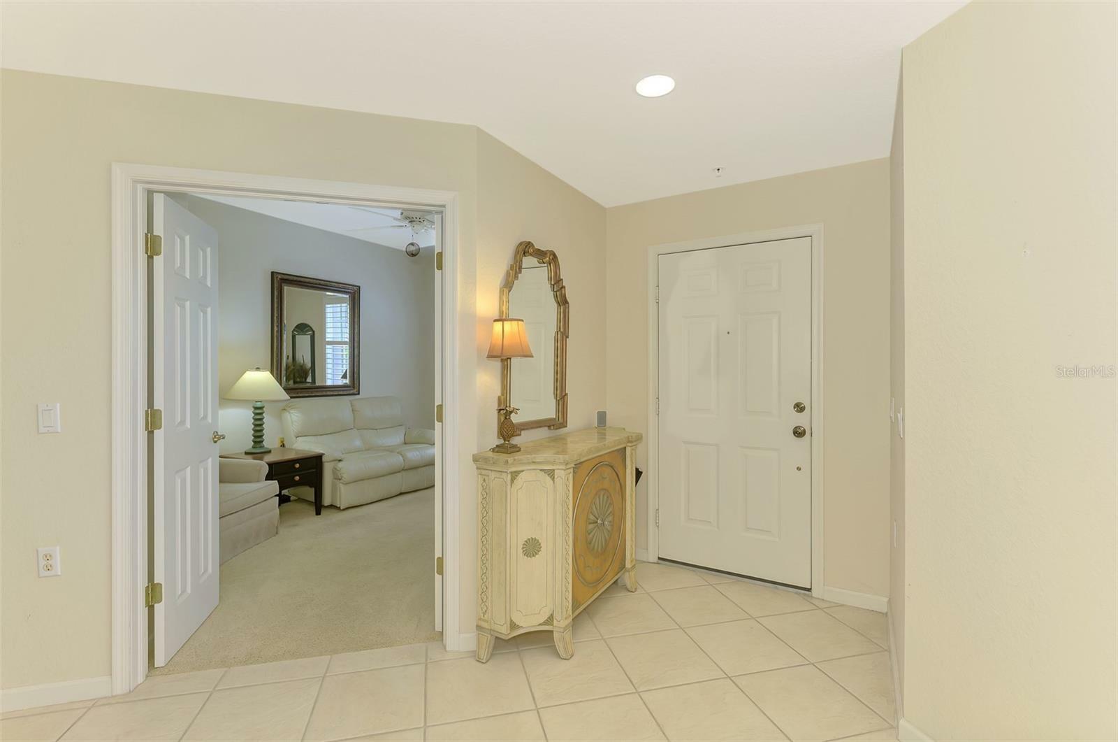 Property Photo: 4692 Club Drive 101 FL 33953