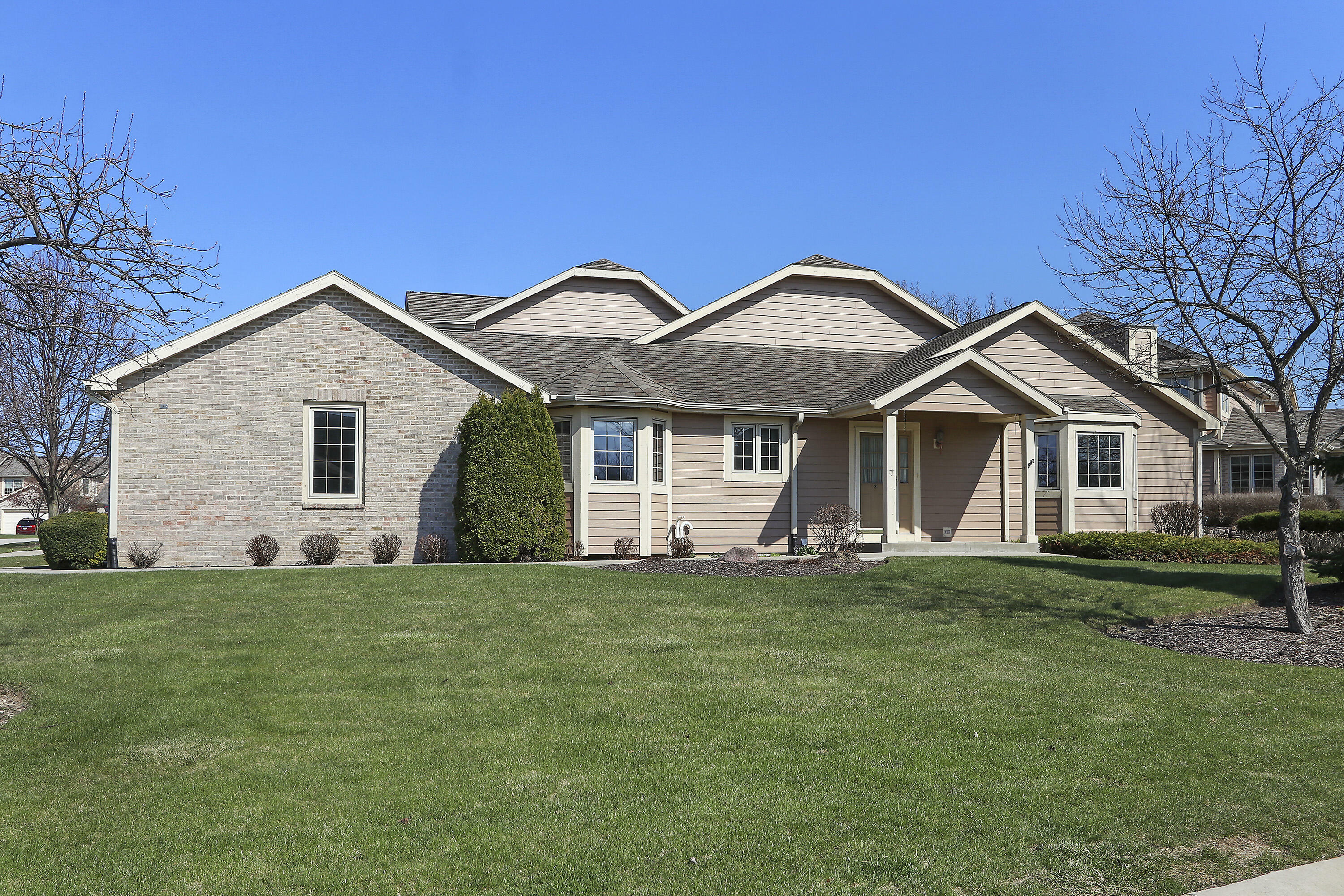 Property Photo: 4267 91st Pl 2 WI 53142