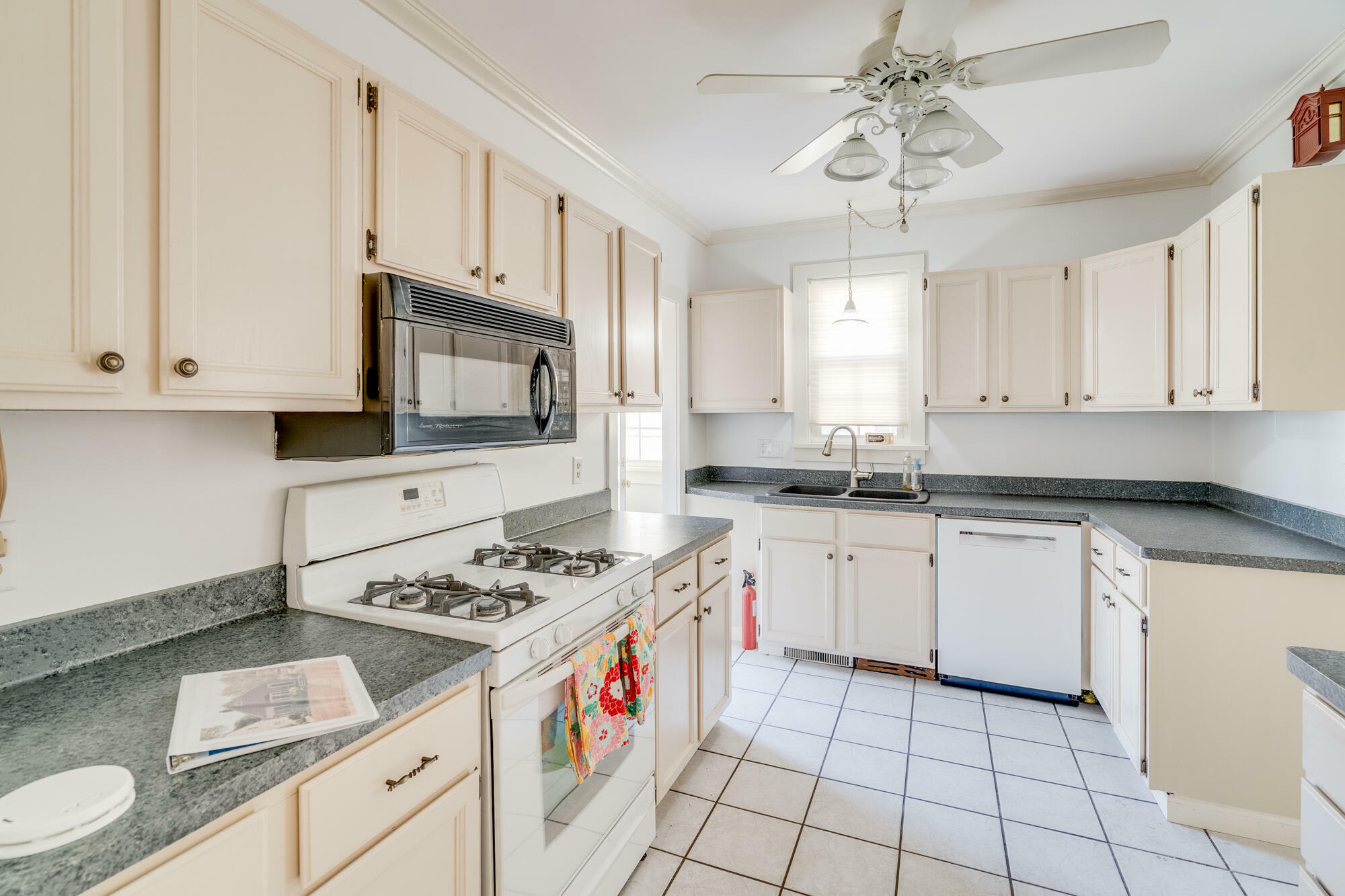 Property Photo: 519 73rd St WI 53143