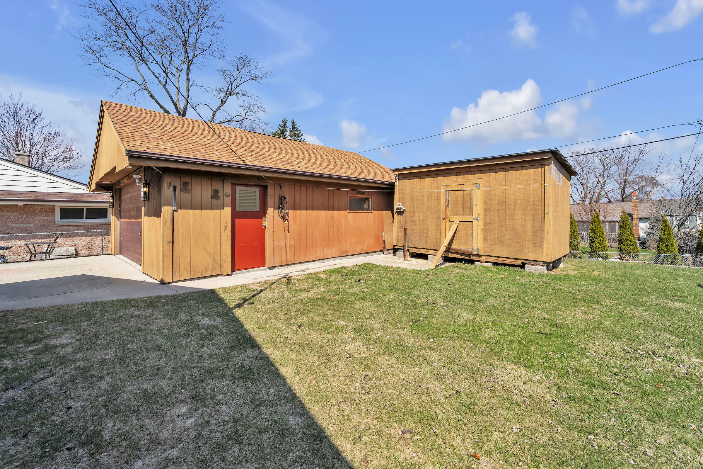 Property Photo: 1308 Columbia Ave WI 53172