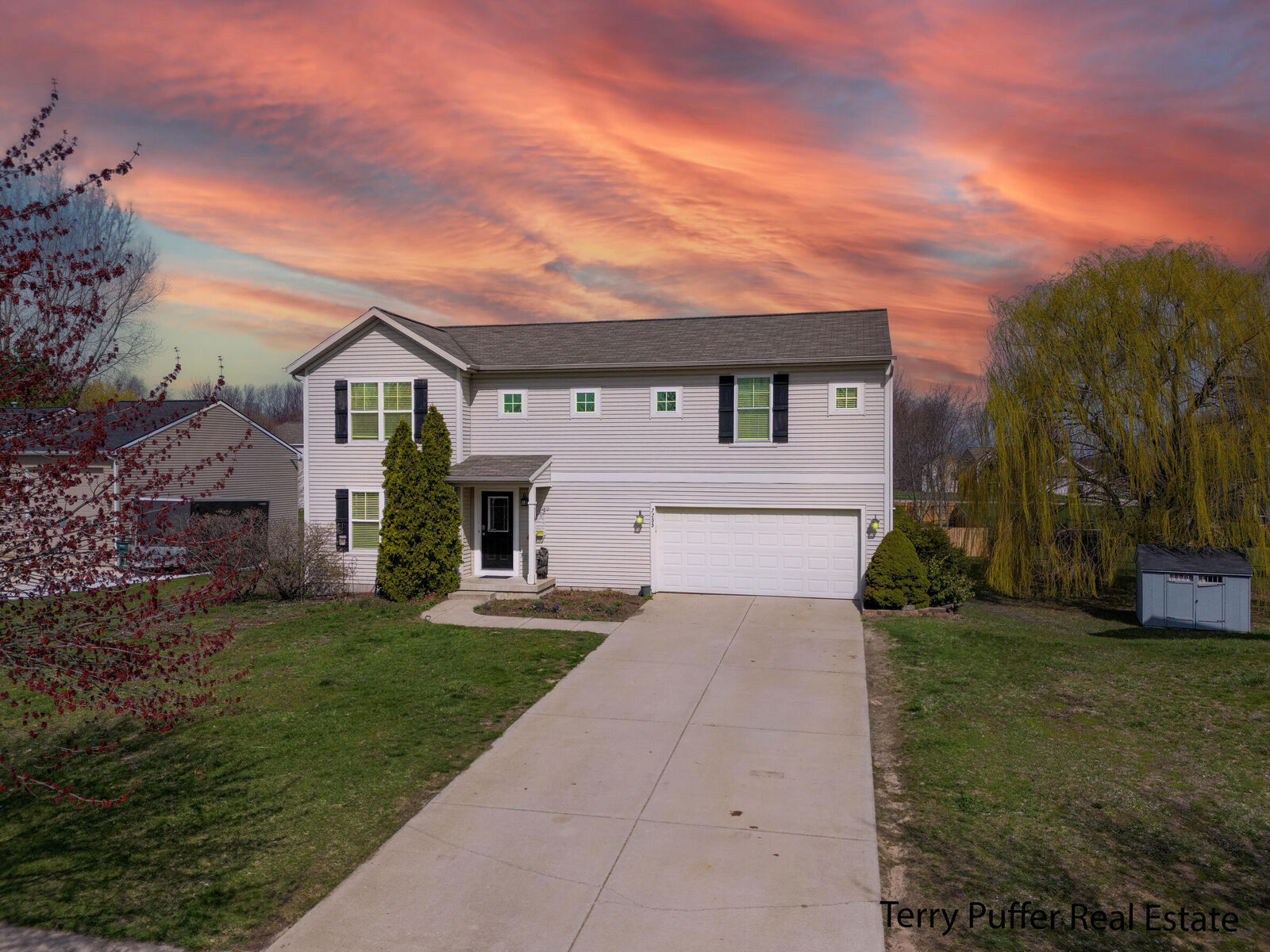 Property Photo:  7255 Bittersweet Court  MI 49401 