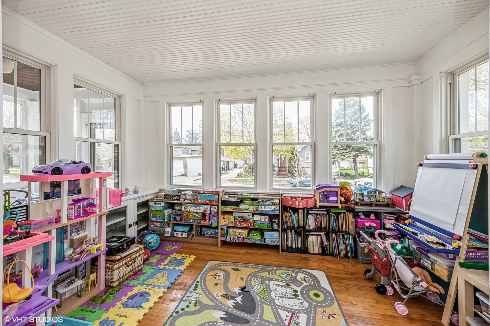 Property Photo: 3035 Wesley Avenue IL 60402