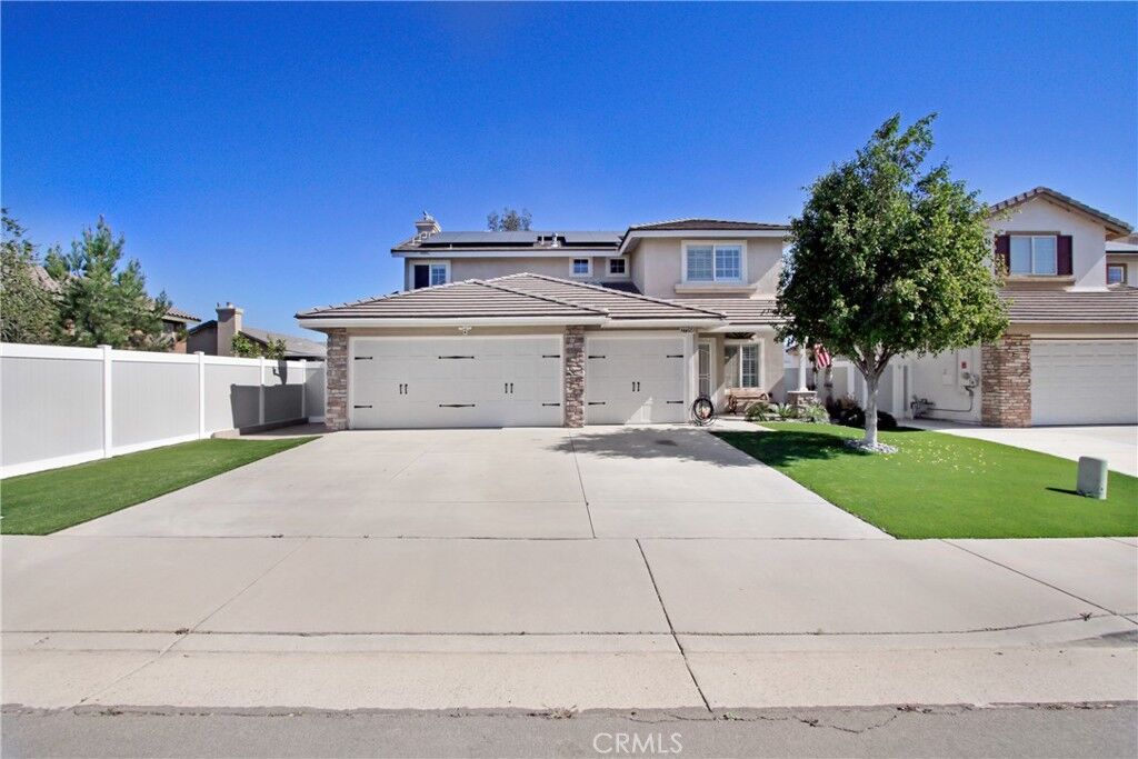 Property Photo: 27356 Lasso Way CA 92883