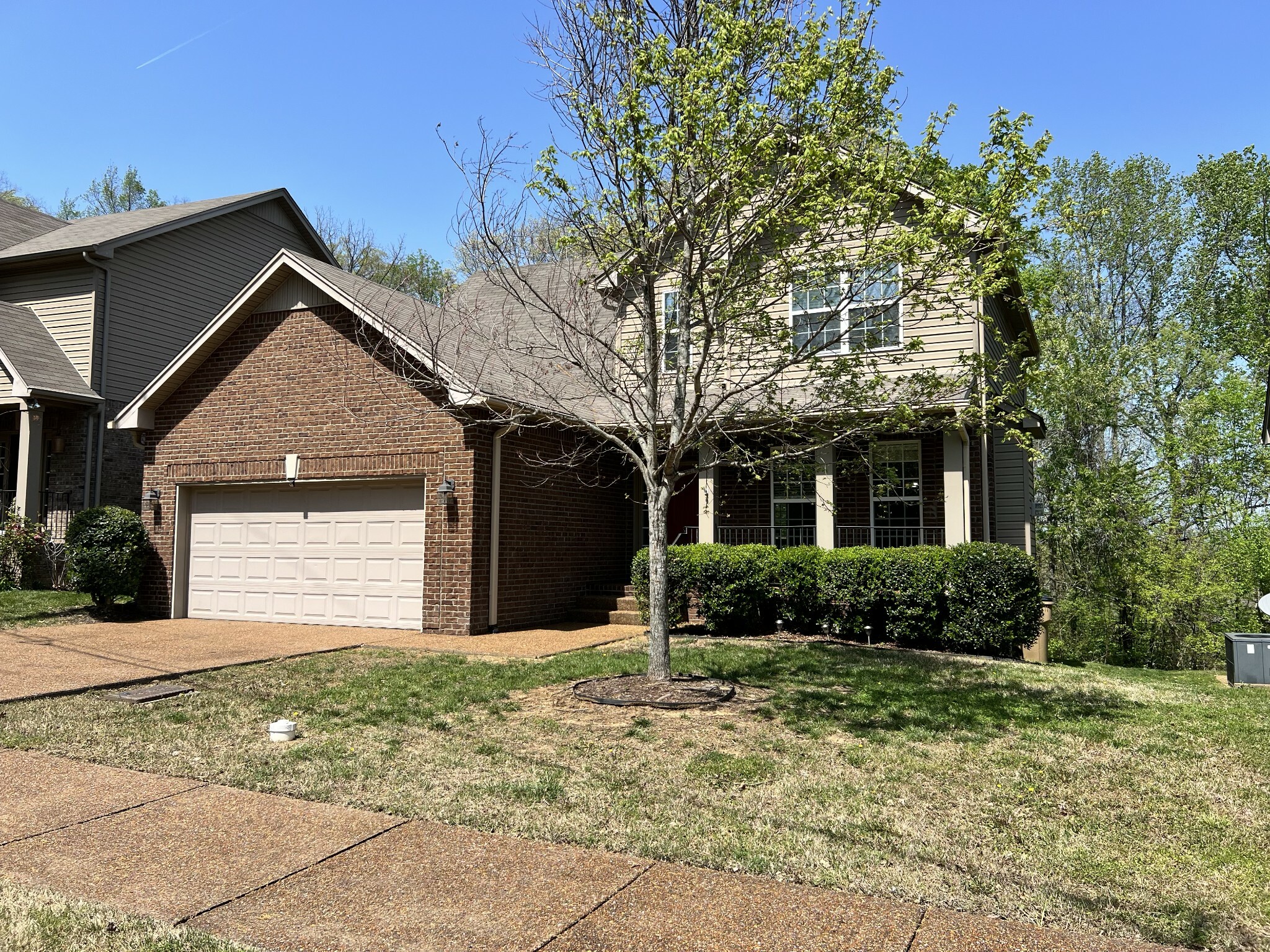 Property Photo: 2124 Skyglen Trce TN 37013