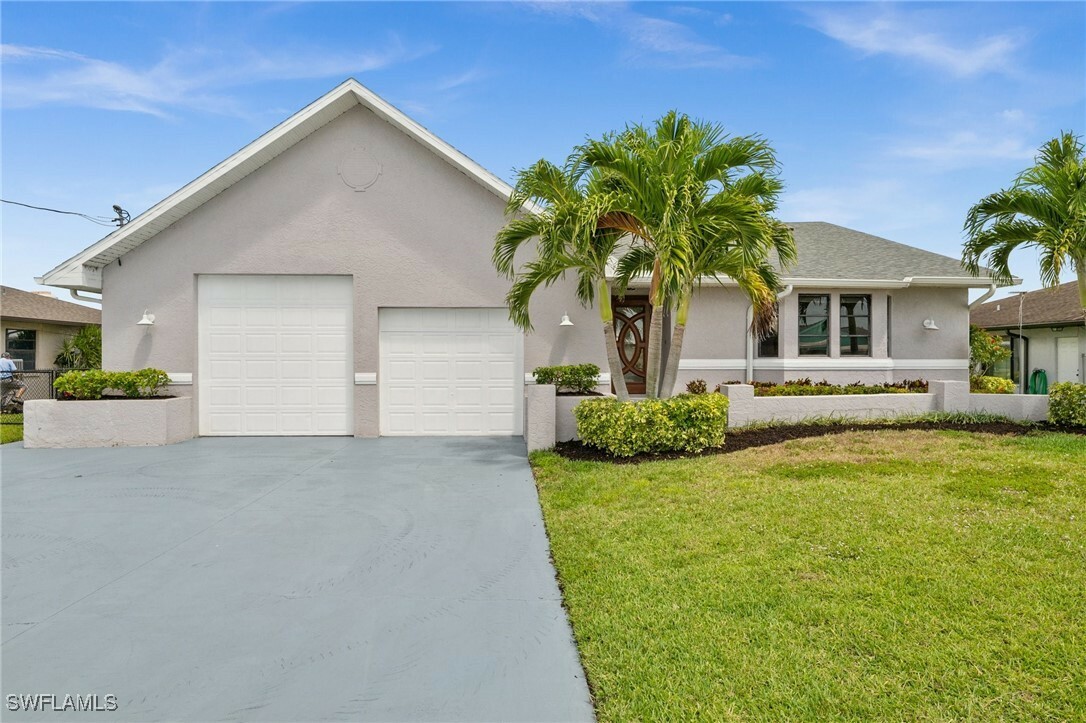 Property Photo: 7195 Reymoor Drive FL 33917
