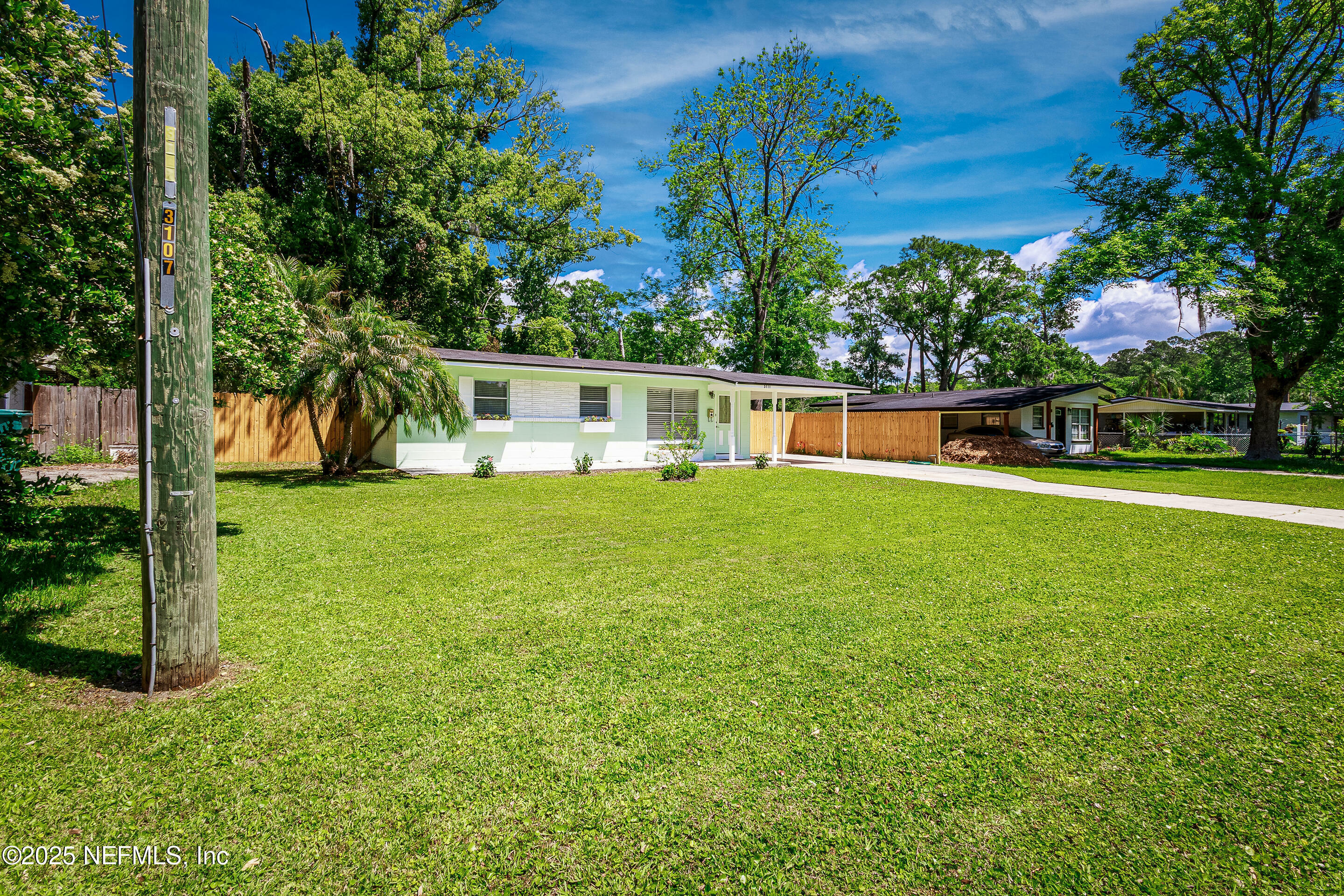 Property Photo:  3111 Purdom Drive  FL 32223 